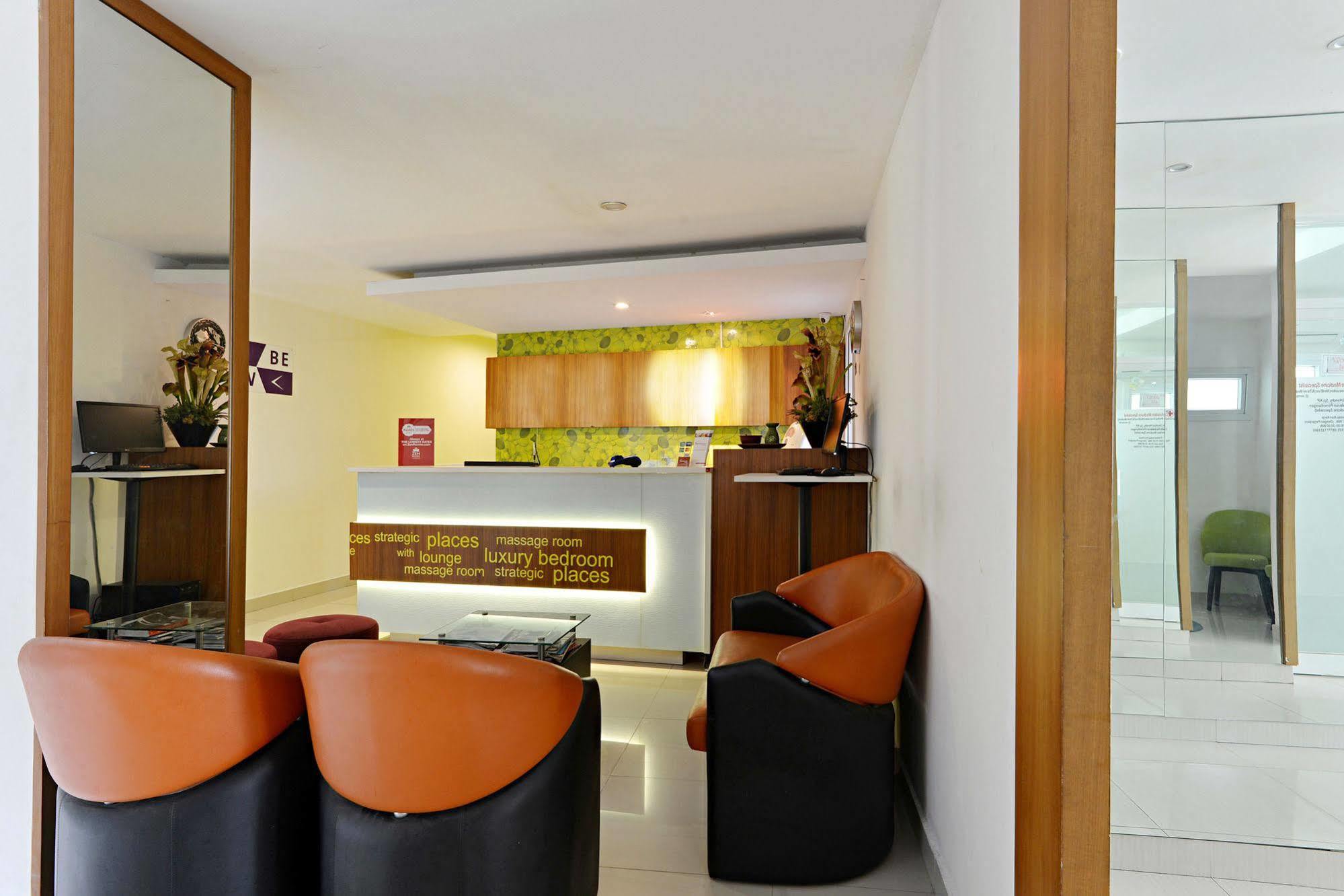 Zen Rooms Basic Tangerang Aeropolis Exterior photo