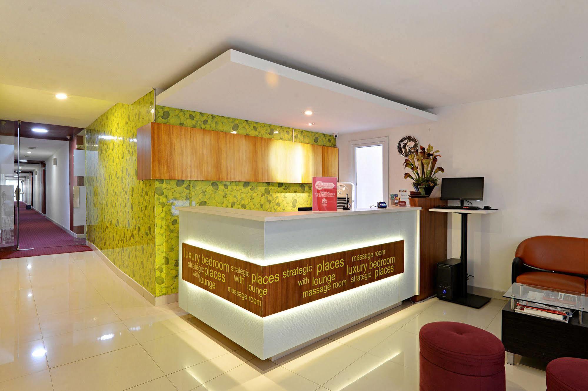 Zen Rooms Basic Tangerang Aeropolis Exterior photo